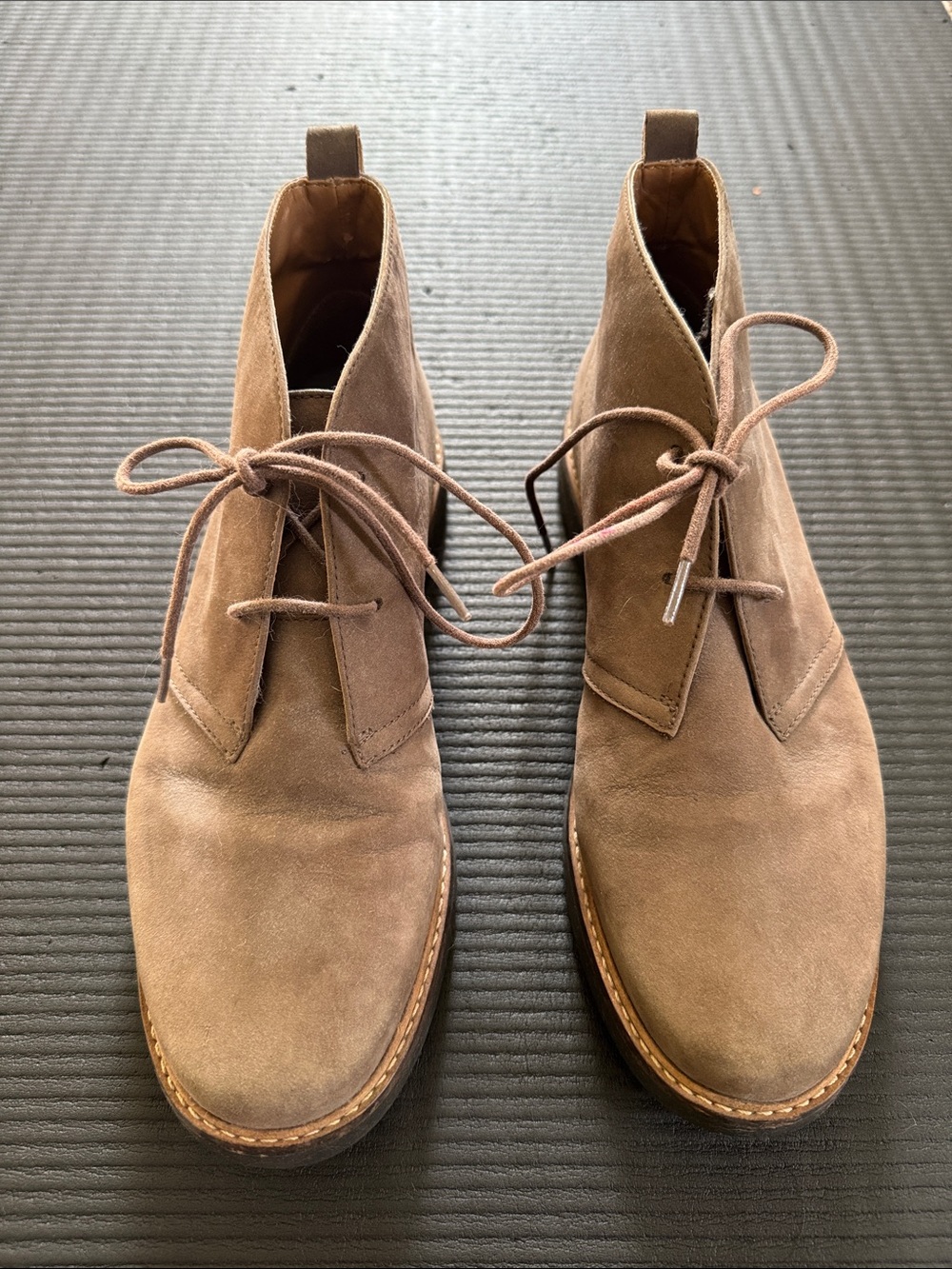 Clarks Women's Suede Ankle Boots in Taupe Brown